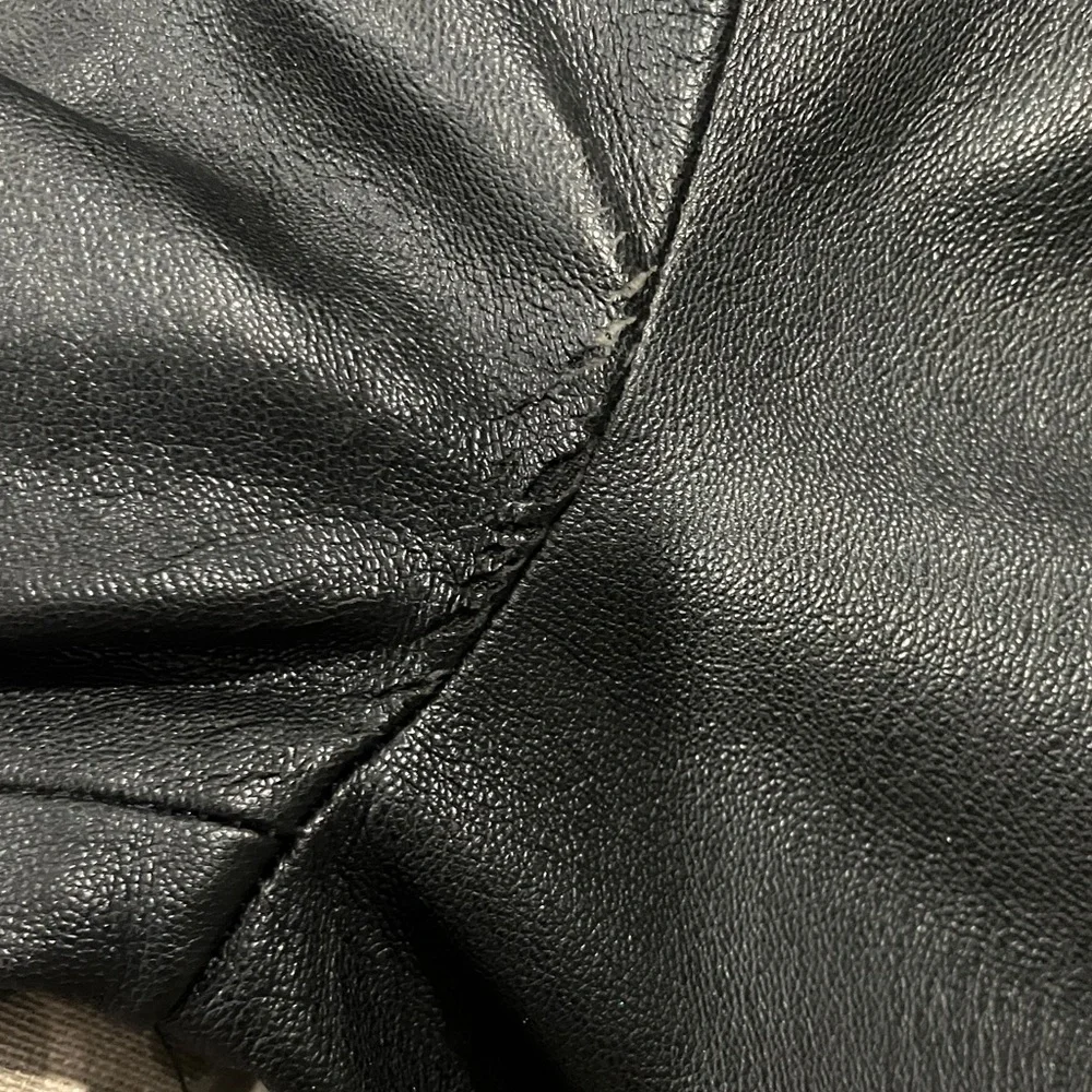 GAP Vegan Faux Leather Bikercore Full Zip Moto Jacket Women’s True Black Small - Picture 8 of 14